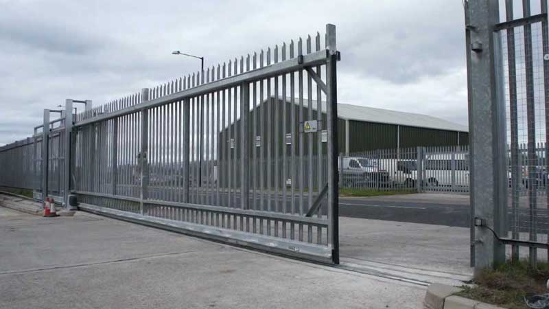 Tracked Sliding Gate Palisade Infill