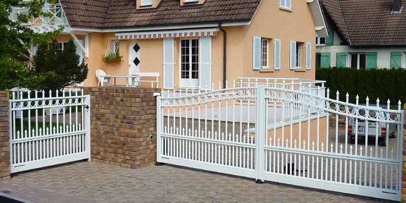 traditional railings