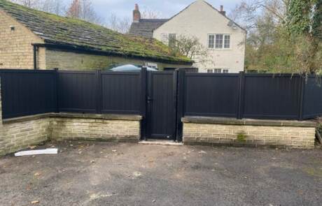 Aluminium Fencing with Garden Gate Black