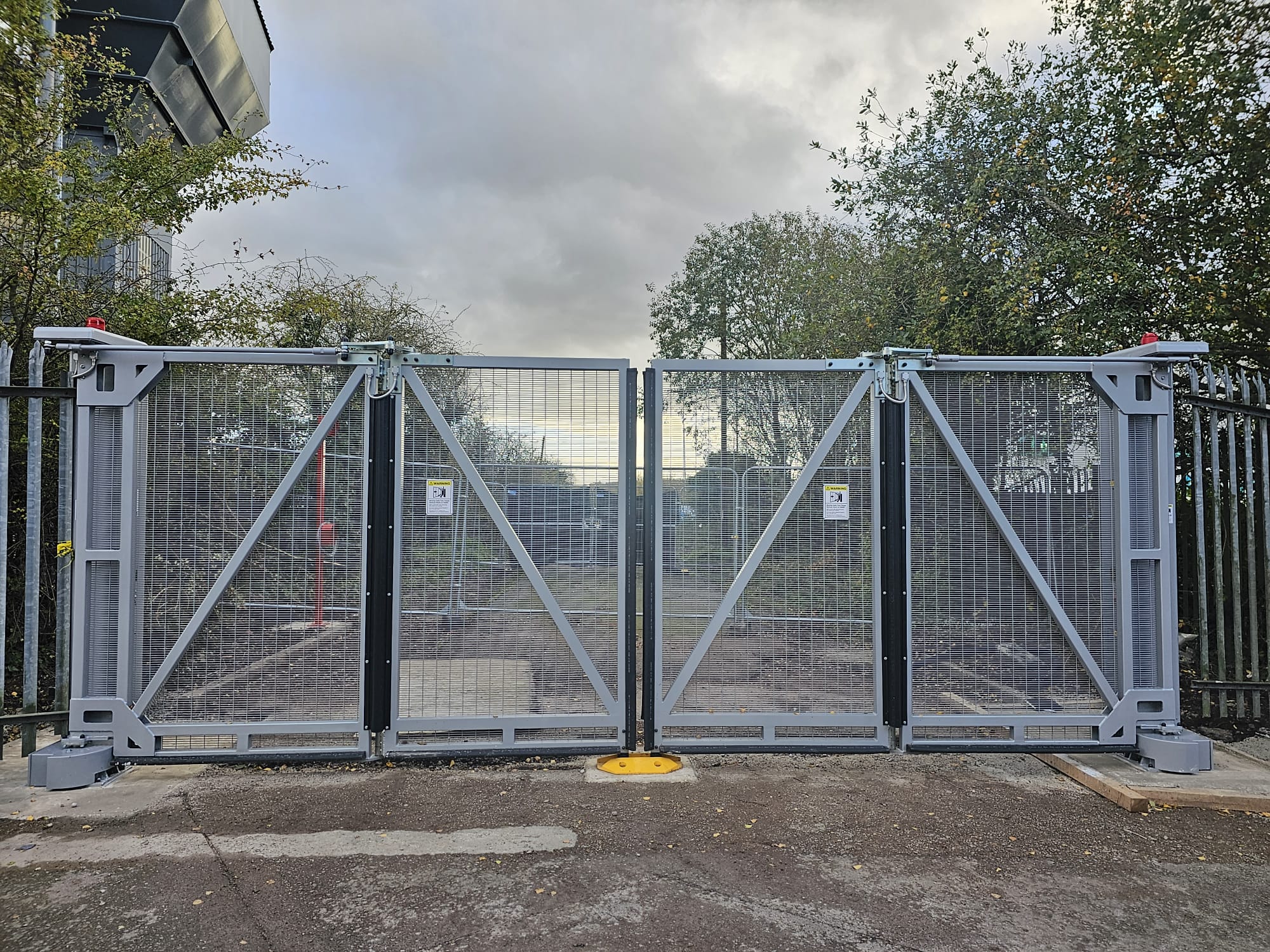 B - Commercial Bifolding Gate