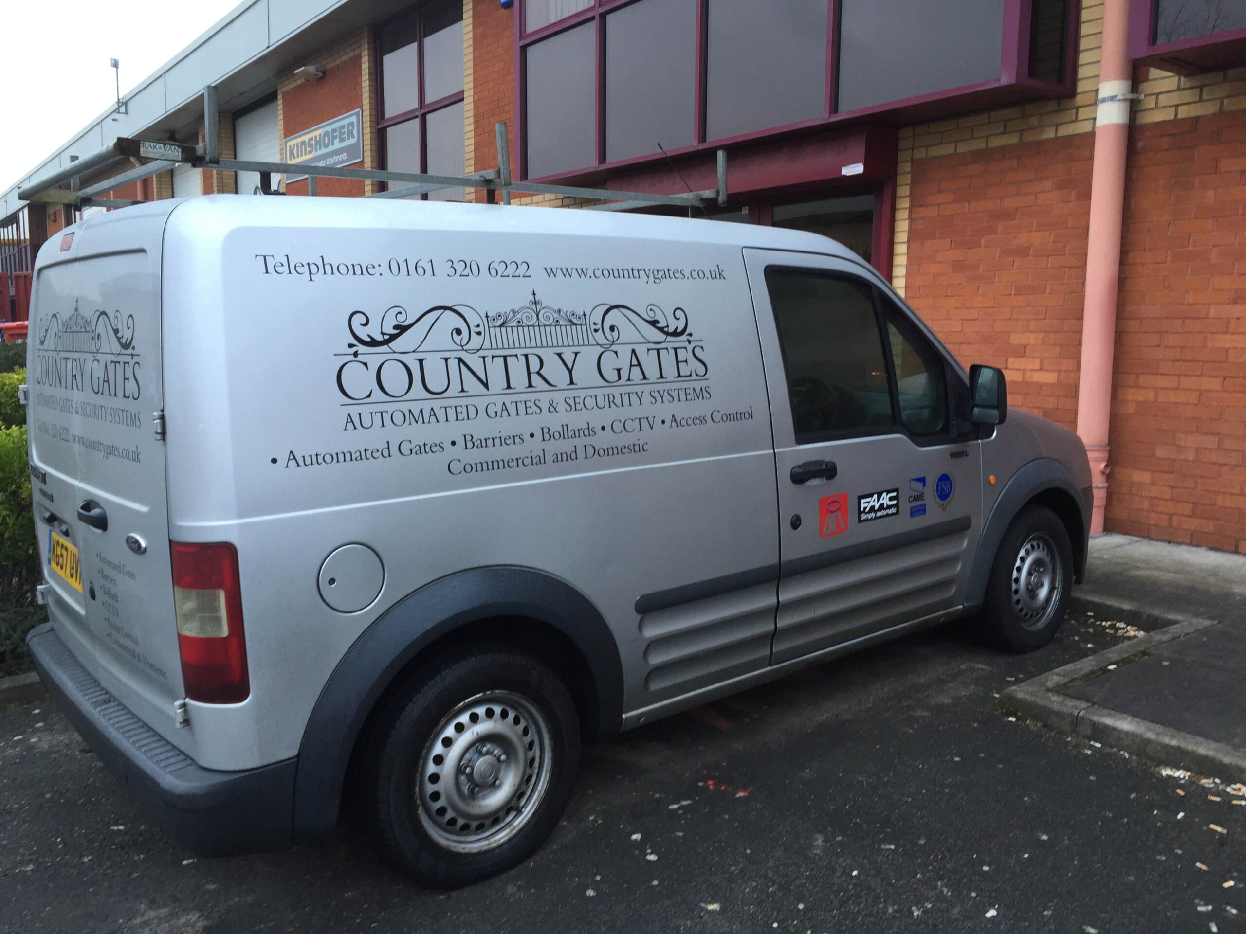 Country Gates Old Van Logo